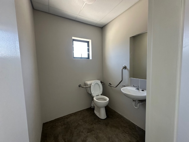 To Let commercial Property for Rent in Ottery Western Cape